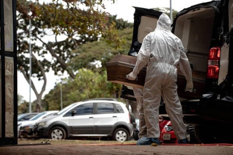 TRANSLADO GRATUITO DE PACIENTES QUE MORRERAM FORA DO MUNICÍPIO: Nova Lei Garante Que o Estado Assegure  Transporte Gratuito de Pacientes que Falecem Longe do Lar