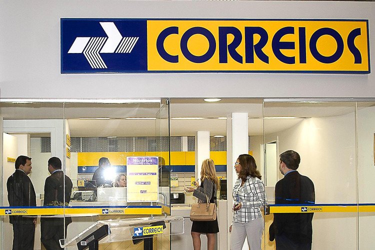 Correios preveem fechar mil agências e 15 mil demissões voluntárias