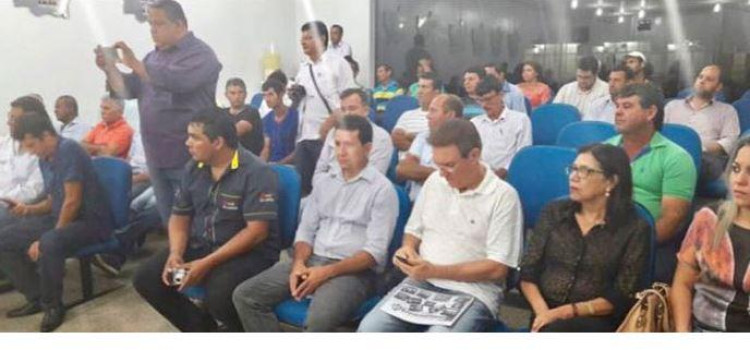 Deputado Ezequiel compara Silval e Taques